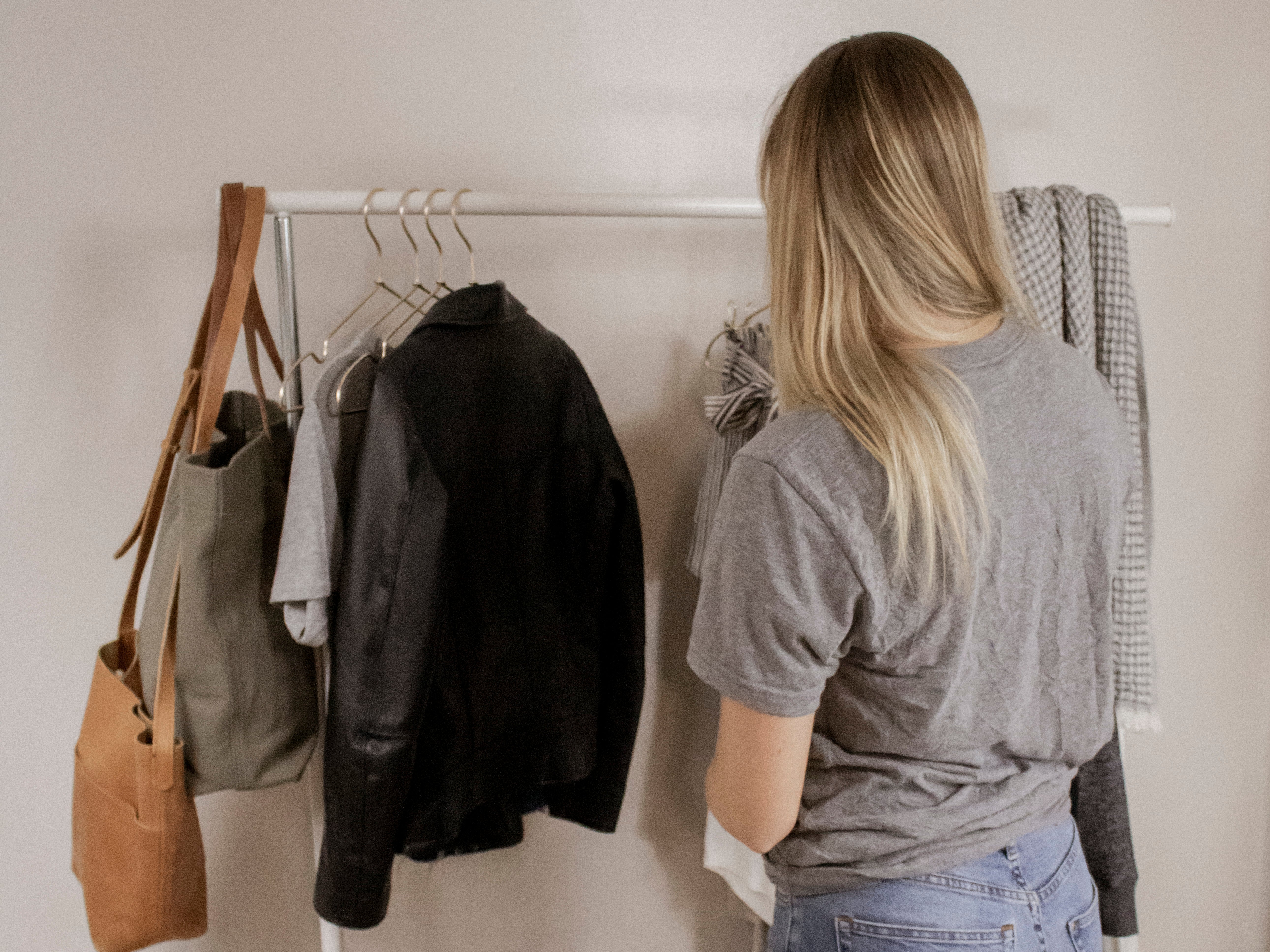 Here's How To Evaluate Your Wardrobe During a Closet Cleanout