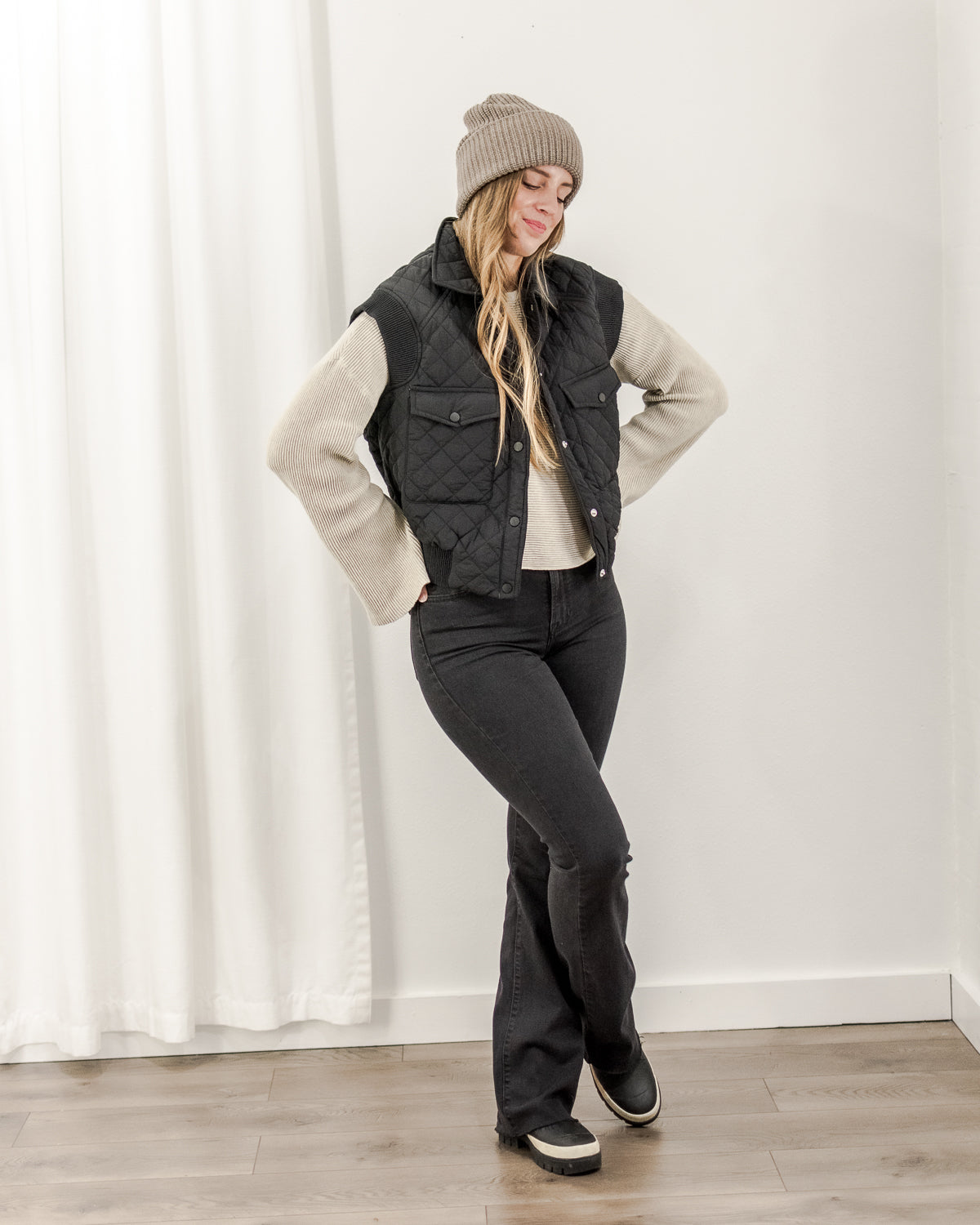 Women's Monogrammed Puffy Vest – Cotton Sisters